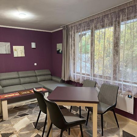 פמפורובו Grand Monastery Hotel Apartments מראה חיצוני תמונה
