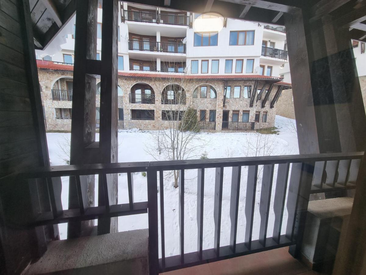פמפורובו Grand Monastery Hotel Apartments מראה חיצוני תמונה