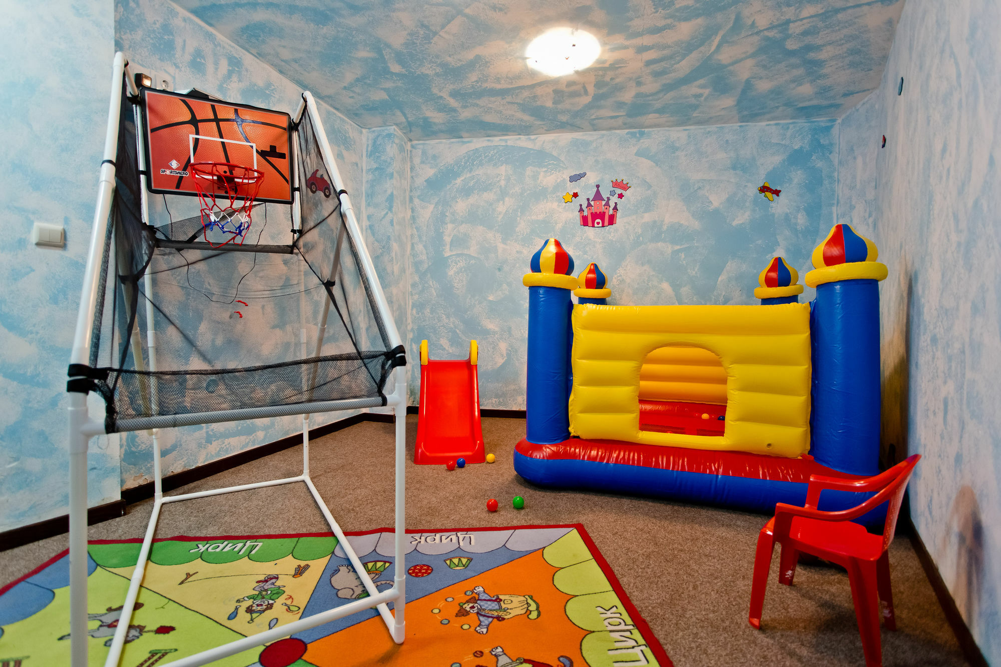פמפורובו Grand Monastery Hotel Apartments מראה חיצוני תמונה